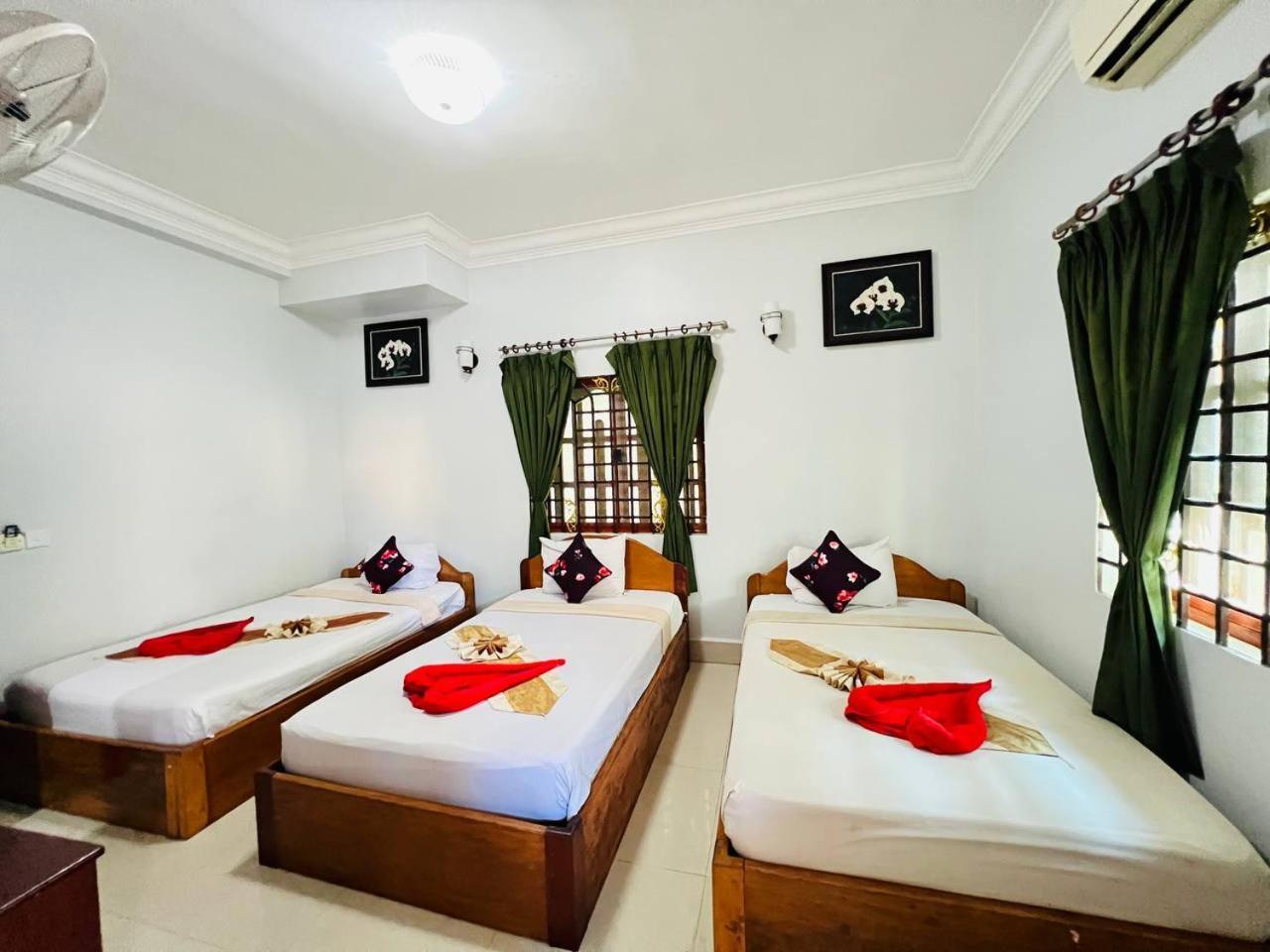 Golden Papaya Guesthouse Σιέμ Ρέαπ Εξωτερικό φωτογραφία